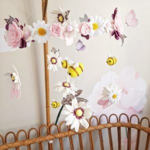mobile bébé abeille